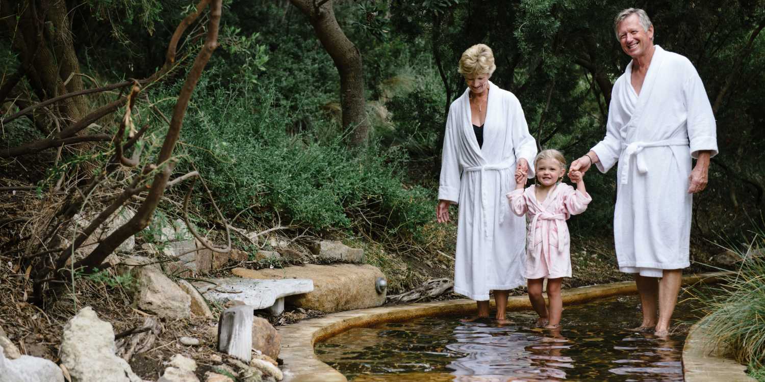 Mystery Picnic and Hot Springs With Family - Mornington Peninsula