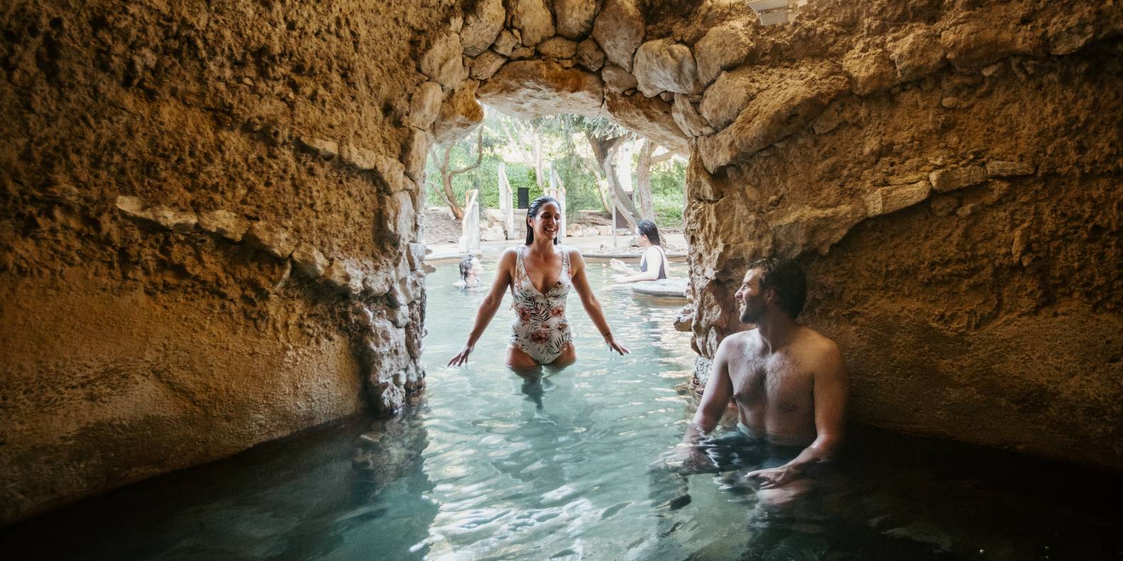 Mornington Peninsula Mystery Picnic with Hot Springs